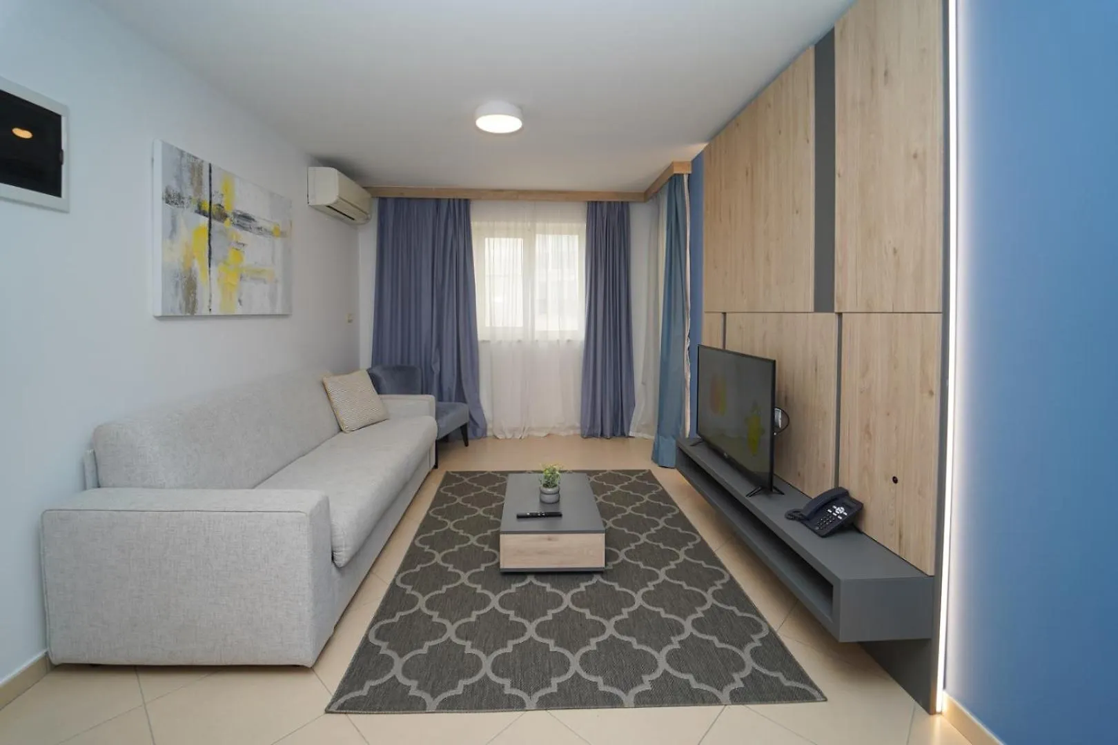 Garden Palace Pool Deluxe Apartment Umag
